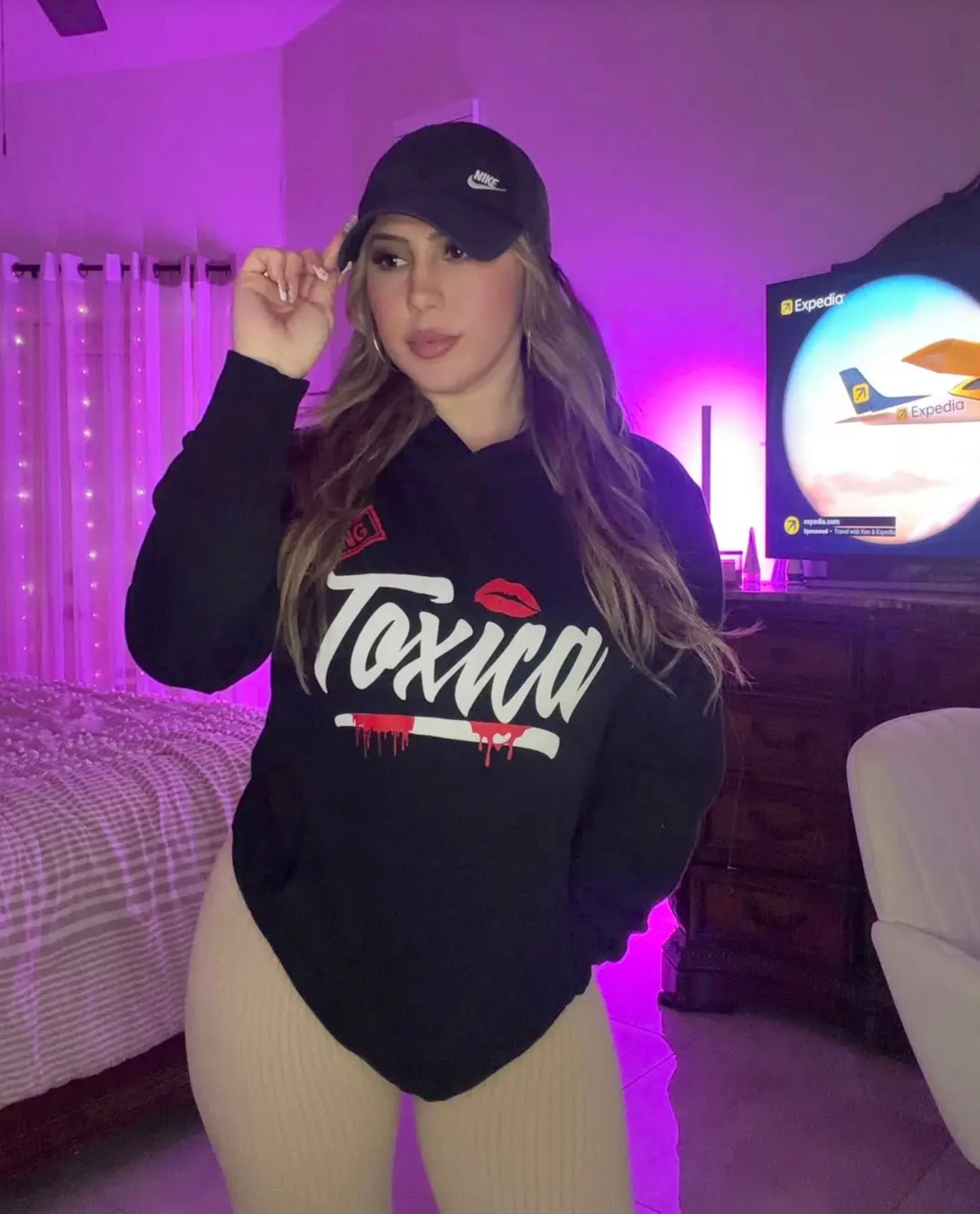 TOXICA HOODIES